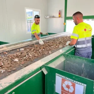 Movimientos de tierras, demoliciones y obras